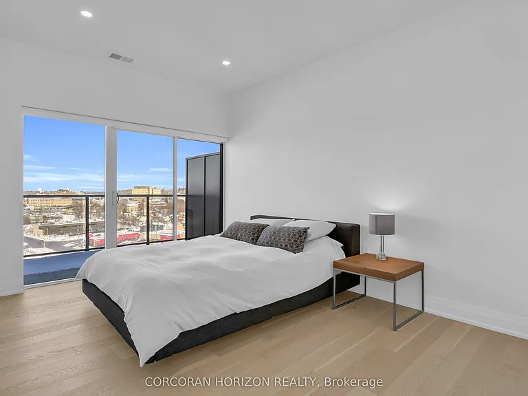 71 Wyndham St S #1105 — Photo 22
