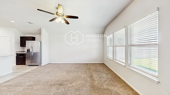 804 Loomis Trl — Photo 6