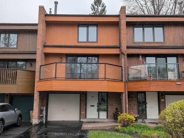 3 Birchdale Ave #D, Ottawa, ON K2H 5A1