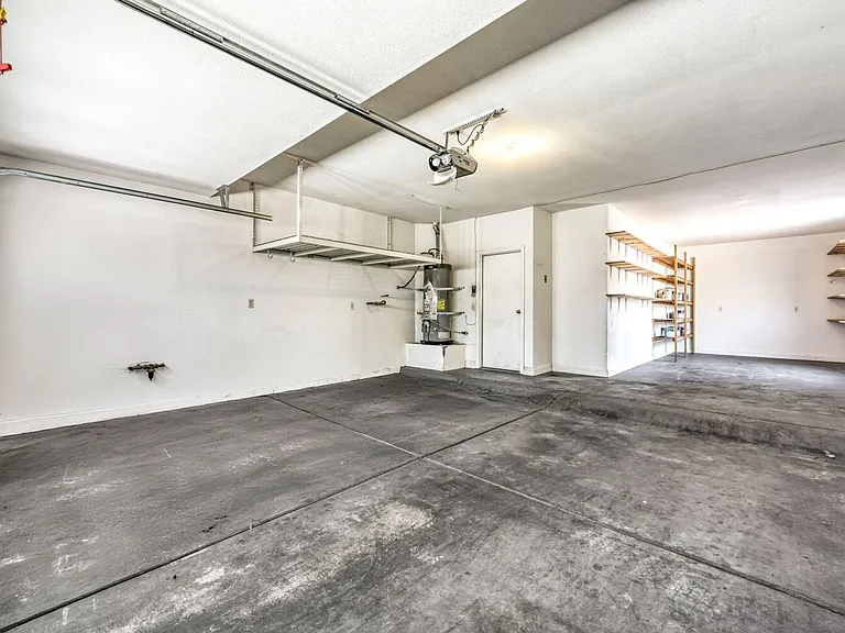 10381 Sleeping Sun Ct — Photo 20
