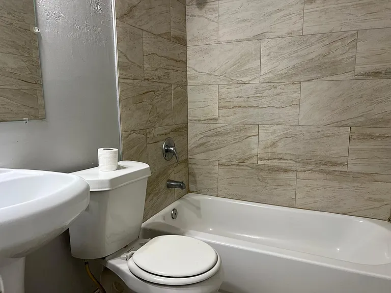 4351 Hendrix Dr — Photo 12