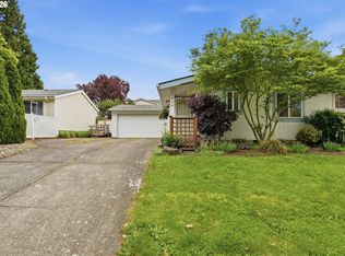 1494 SE Maple Loop, Gresham, OR 97080
