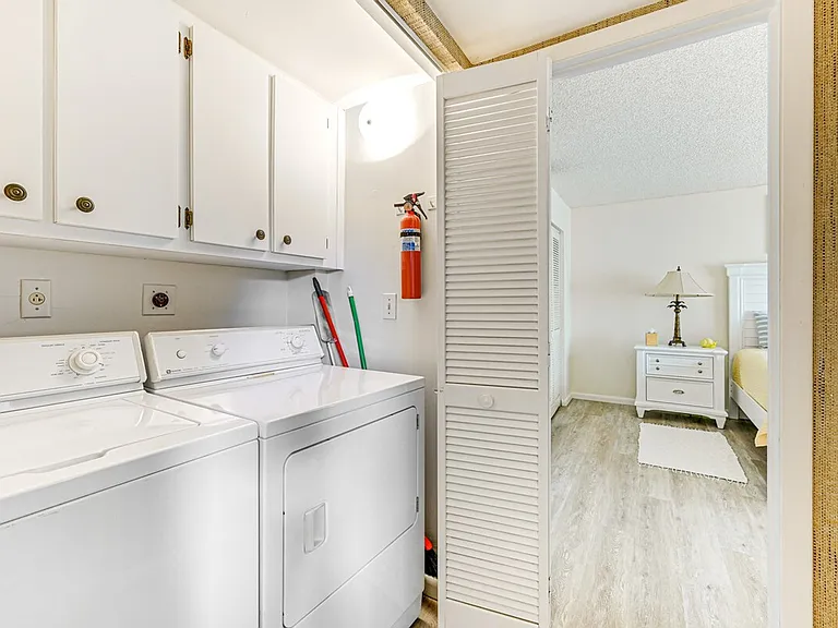 Laundry Room Cabinet