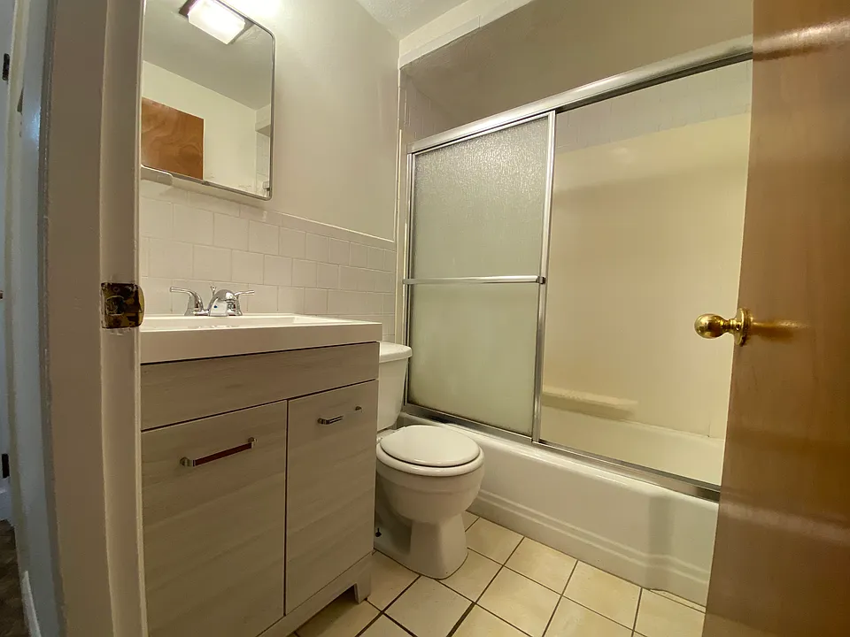 Full Bath