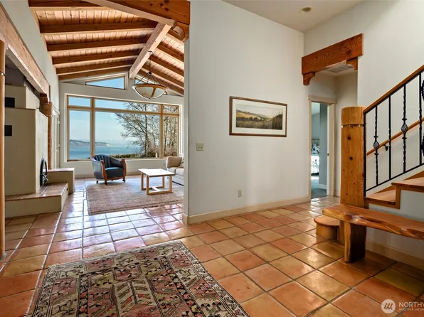 5477 Wilkinson Road, Langley, WA 98260