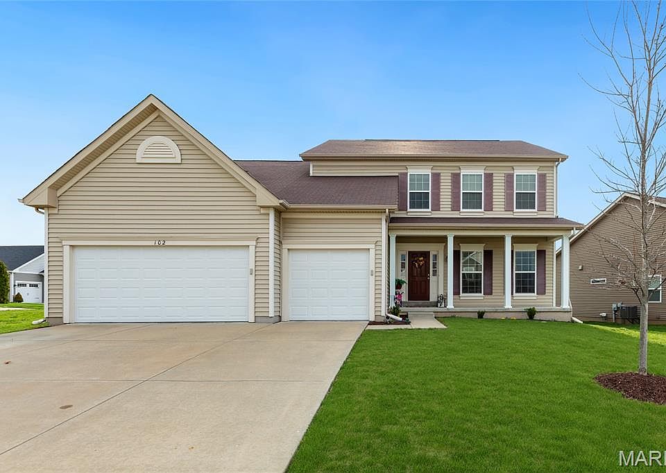 1st image of 102 Carlton Point Dr