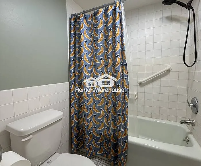 4648 Cedar Lake Rd S #1 — Photo 14