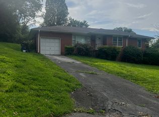 775 Intermont Cir, Chattanooga, TN 37415