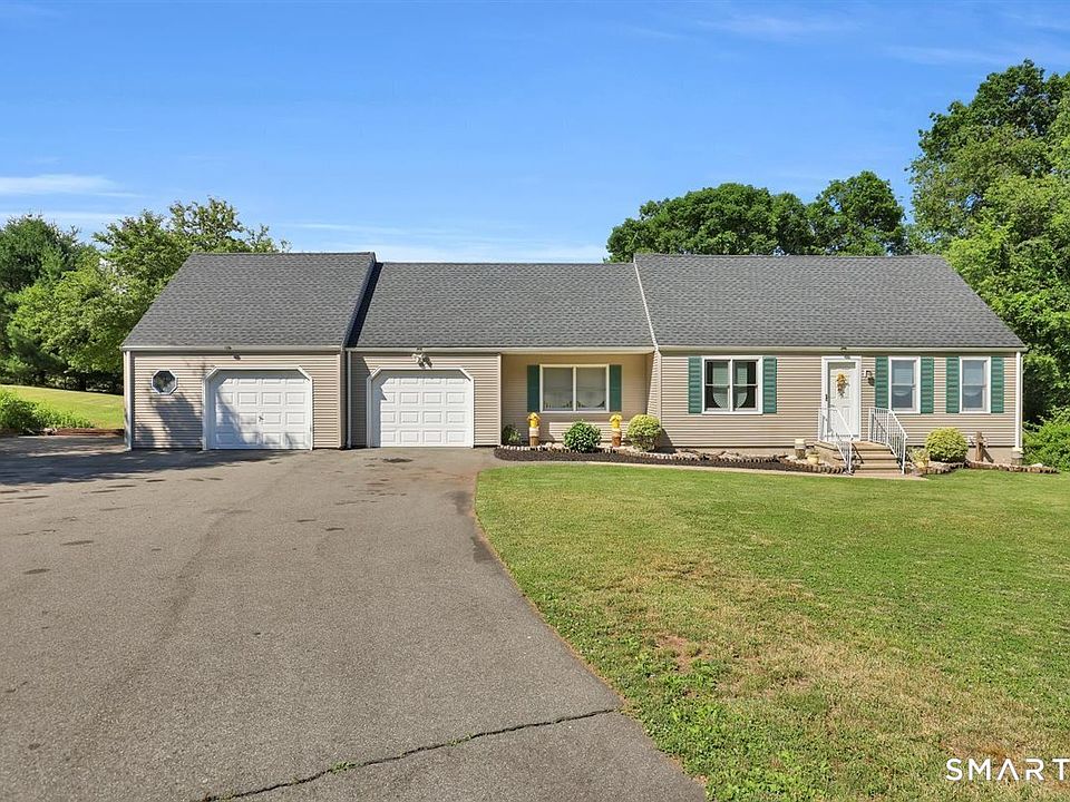 1st image of 28 McNabola Lane