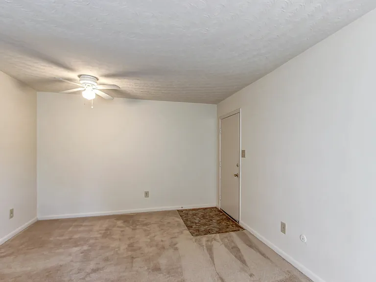 Harbor Inn Apartments — Photo 14