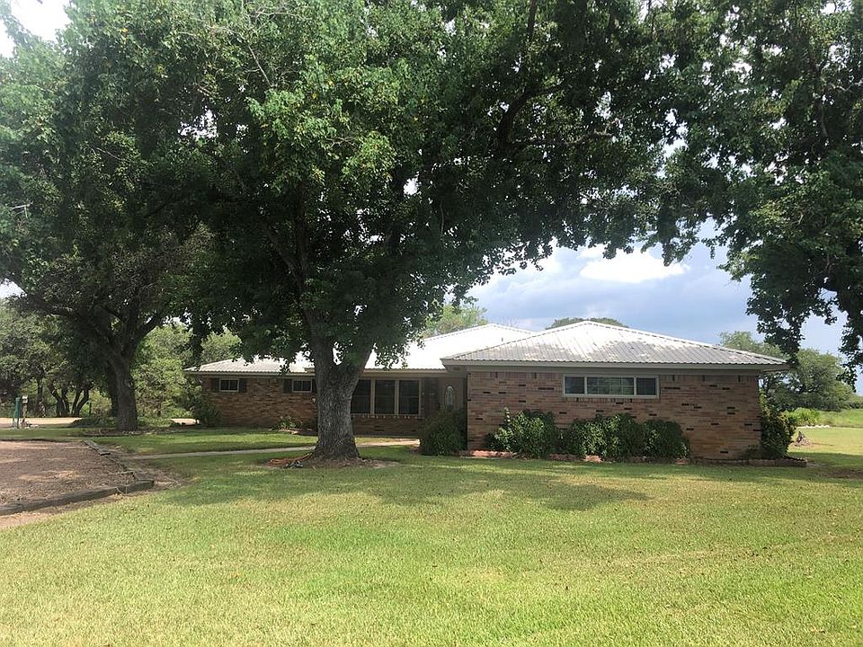 1st image of 1709 SE County Road 302
