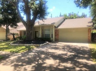 3110 Pecan Point Dr, Sugar Land, TX 77478