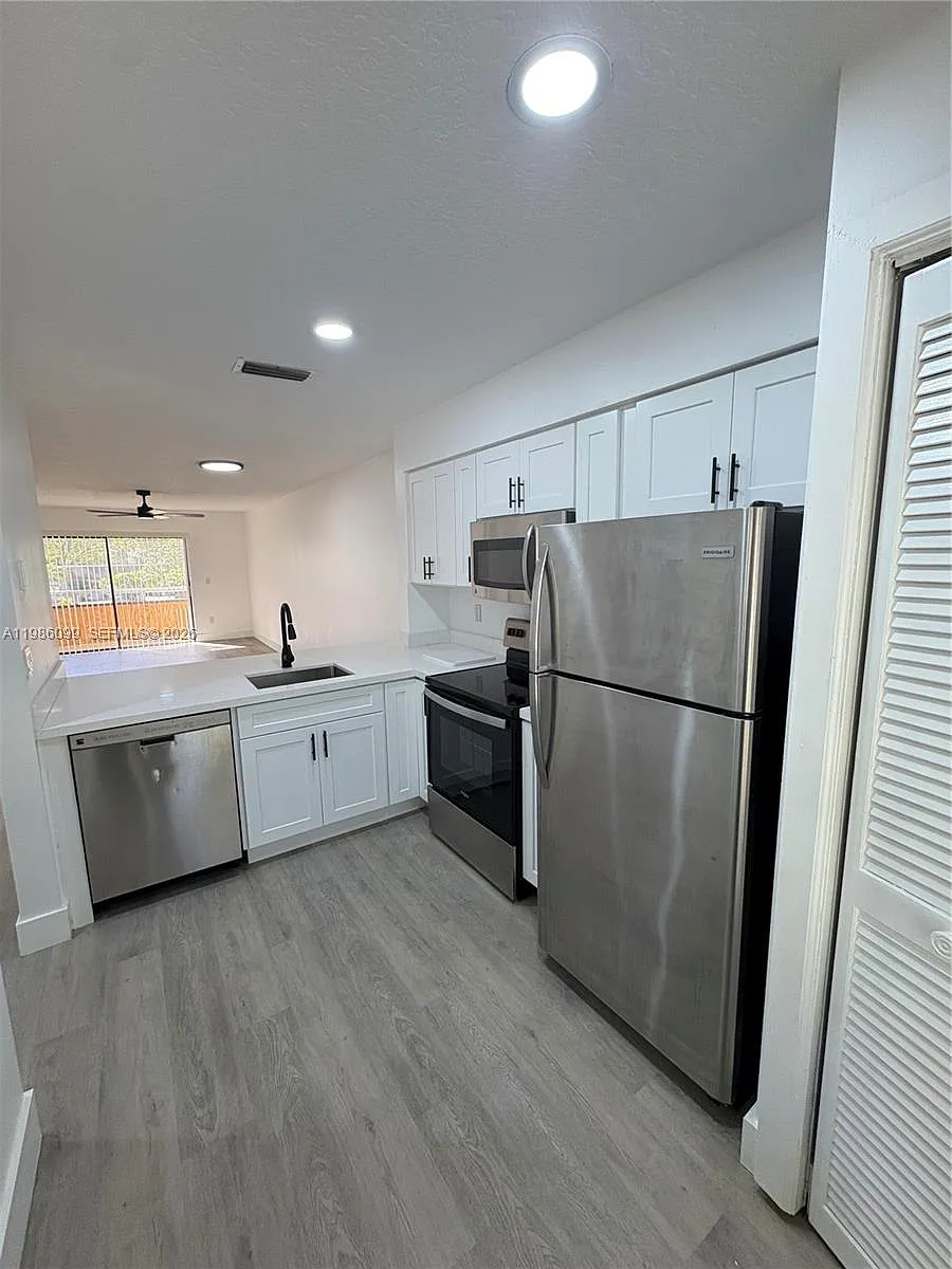 Photo 2 of 18 - 1500 NW 4th Ave #306 - Boca Raton, FL Building Photo - 1500 NW 4th Ave #306