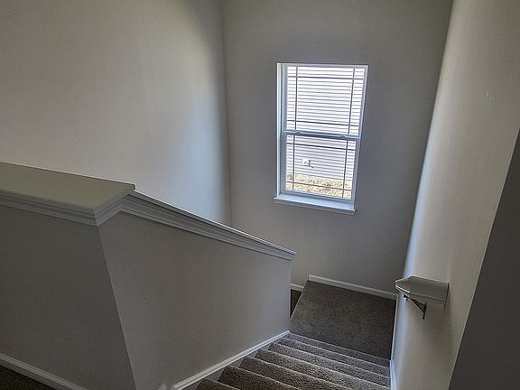 5th image of 1513 Byron St