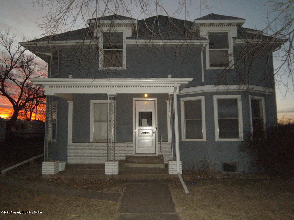 1st image of 301 S Main St