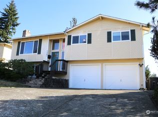 1301 Hollis St, Bremerton, WA