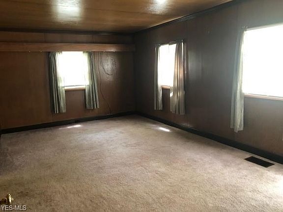 3rd image of 759 Greenwood Ave