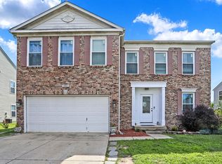 5892 N Rockingham Ln, McCordsville, IN 46055