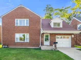 609 Wilcox St, Joliet, IL 60435