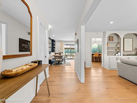 3rd image of 25271 W Elm Grove Dr