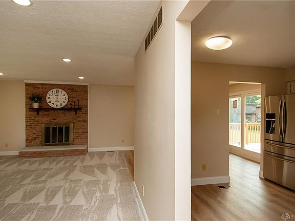 4th image of 3131 Sandywood Dr