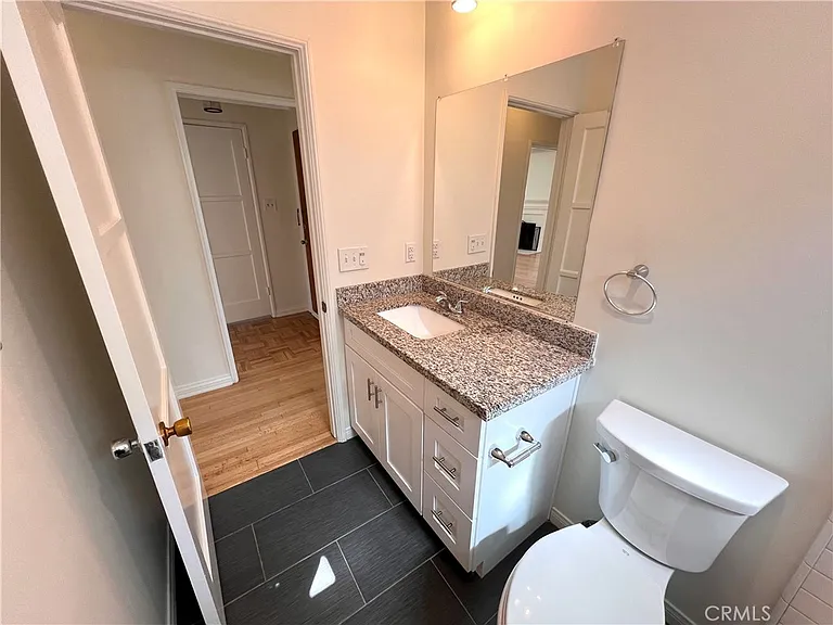 5618 Fallsgrove St — Photo 18