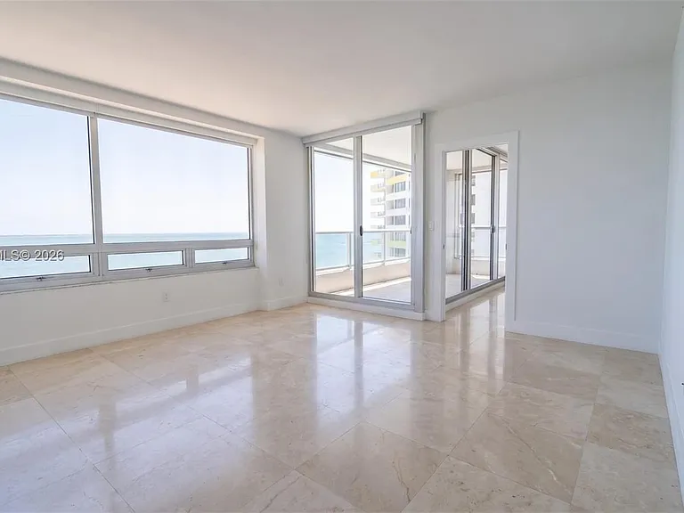 1541 Brickell Ave #A1801 — Photo 13