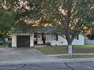 1316 Lawrence Dr, Hays, KS 67601