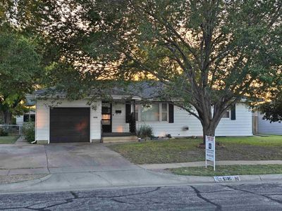 1316 Lawrence Dr, Hays, KS, 67601