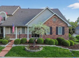 14318 Valley Meadow Ct E, Chesterfield, MO