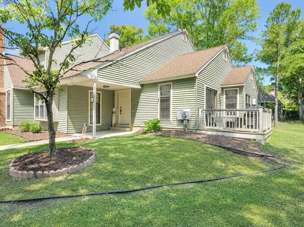 720 Cooper Ferry Ct, Galloway, NJ 08205
