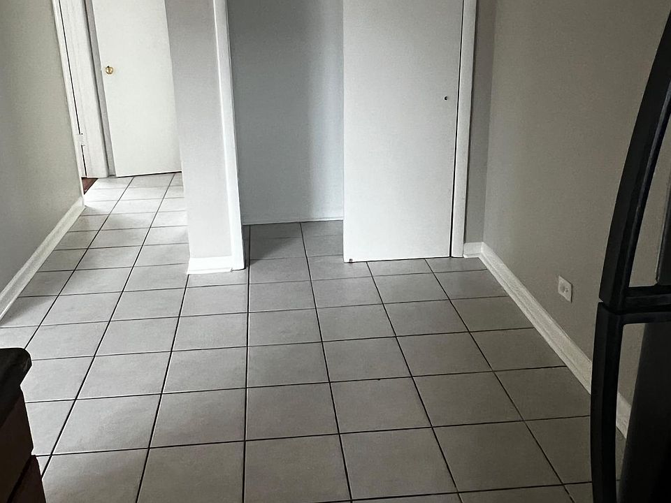 1st image of 4622 Lawndale Ave
