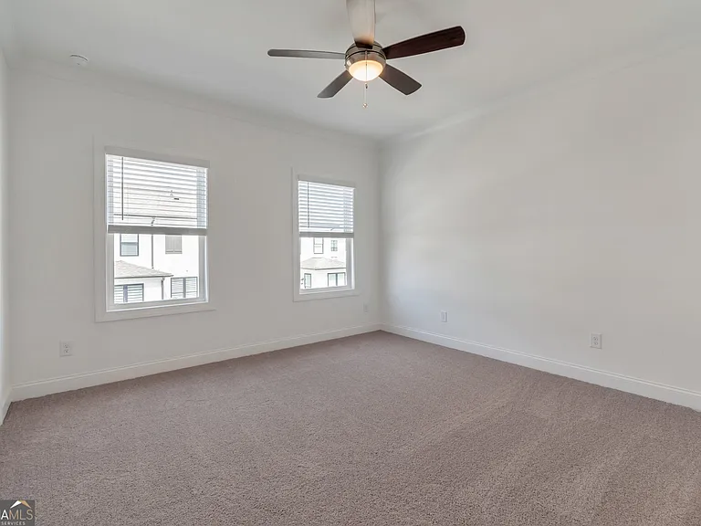 1140 Larkin Dr — Photo 13