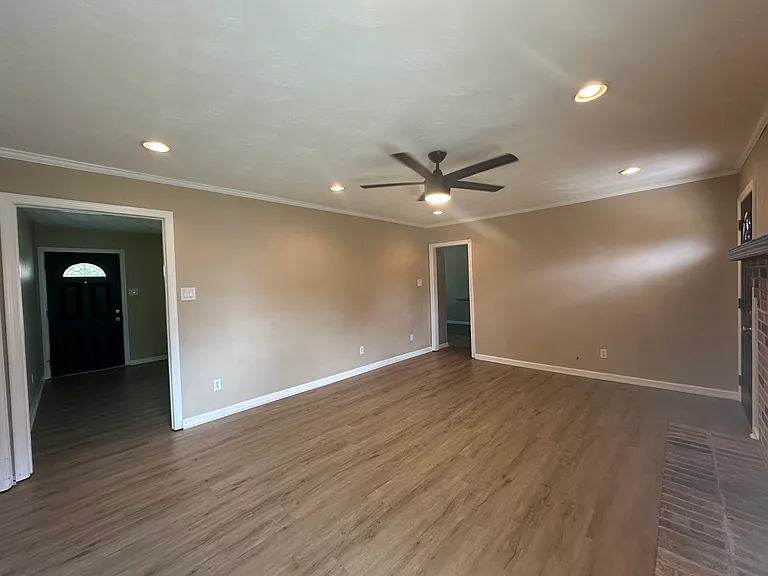 536 Summit Ridge Dr — Photo 10