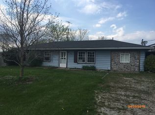 685 E Wendell Jacob Ave, Angola, IN