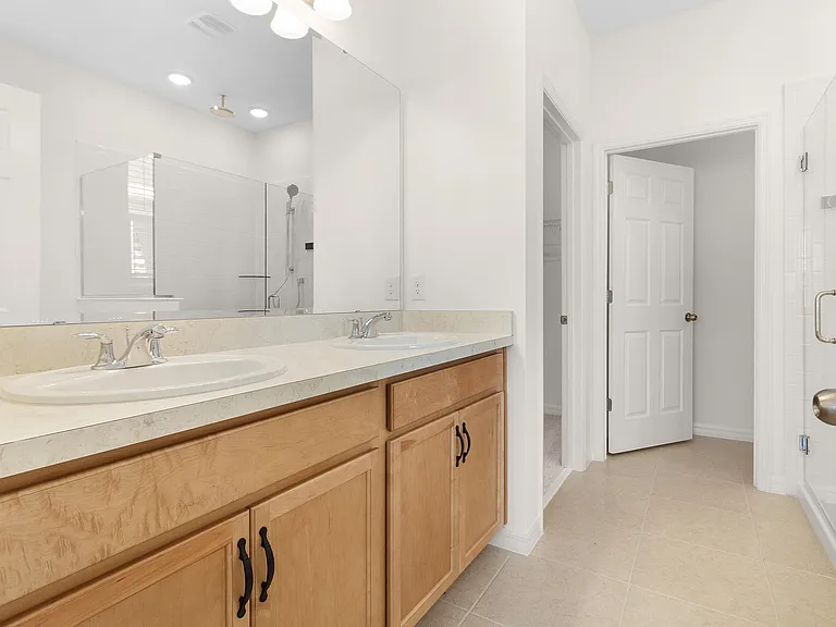 220 Hamlet Loop — Photo 33