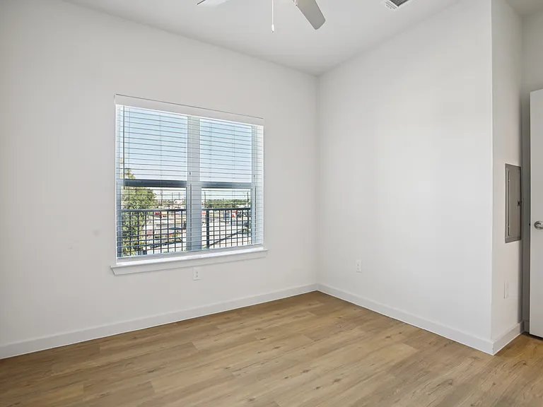B1 Bedroom at Matador Apartments