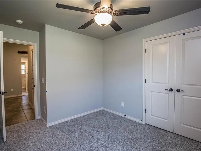 2801 Cypress Springs Blvd — Photo 20