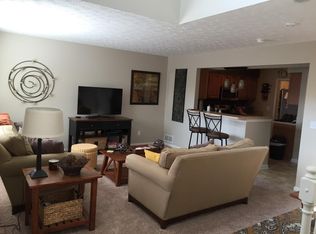 13671 Woodcroft Trce, North Royalton, OH 44133