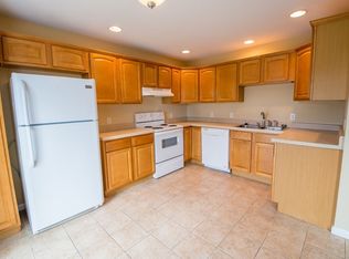 211 W Vine St, Tolono, IL