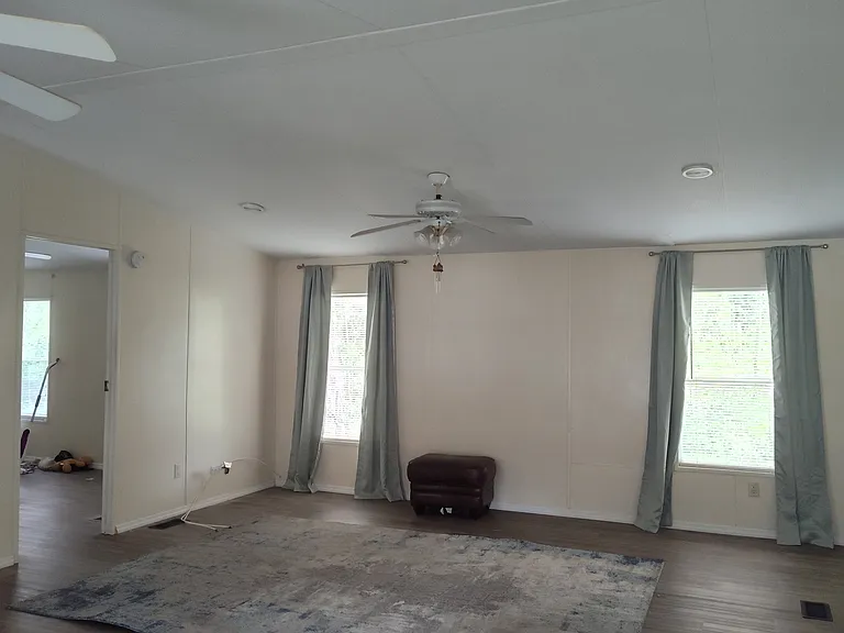 1832 NW 46th Cir — Photo 16