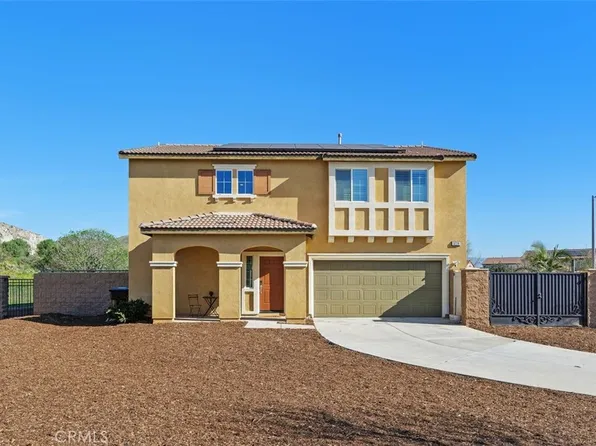 3229 Quarry Dr, Jurupa Valley, CA 92509