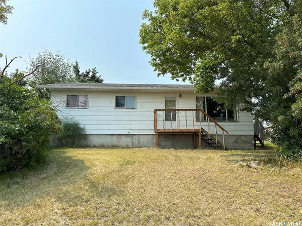 113 Prince Street, Hudson Bay, SK S0E 0Y0