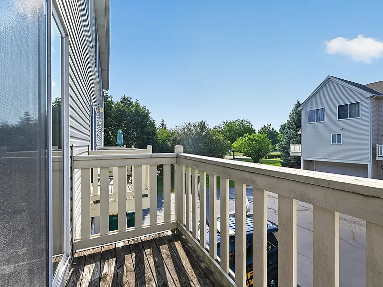 2632 Canyon Dr — Photo 12