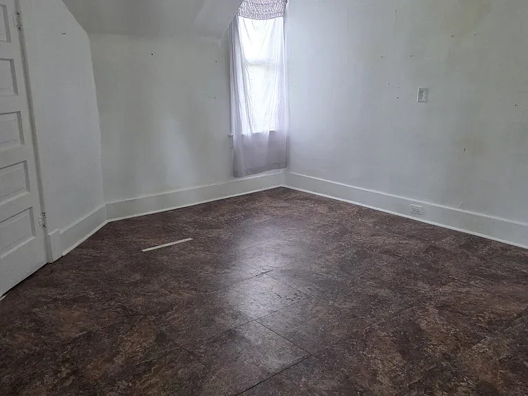 101 Mill St #4 — Photo 6