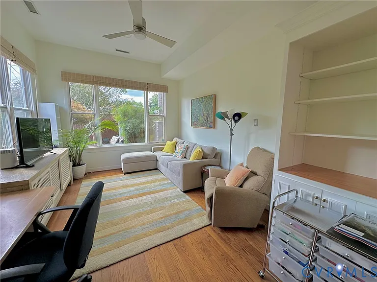 404 N Shields Ave — Photo 28