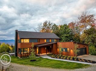 635 Ayers Farm Rd, Stowe, VT 05672