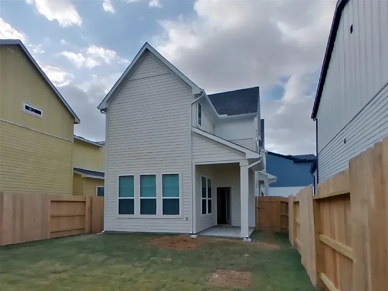 22708 Terrazzo Dr — Photo 16