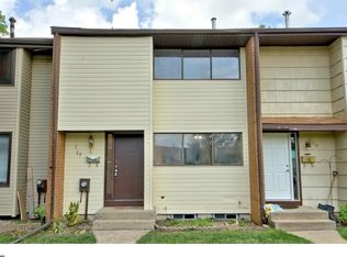 209 Canterbury Ct, Hightstown, NJ 08520