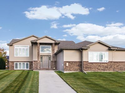6296 14th St S, Fargo, ND, 58104